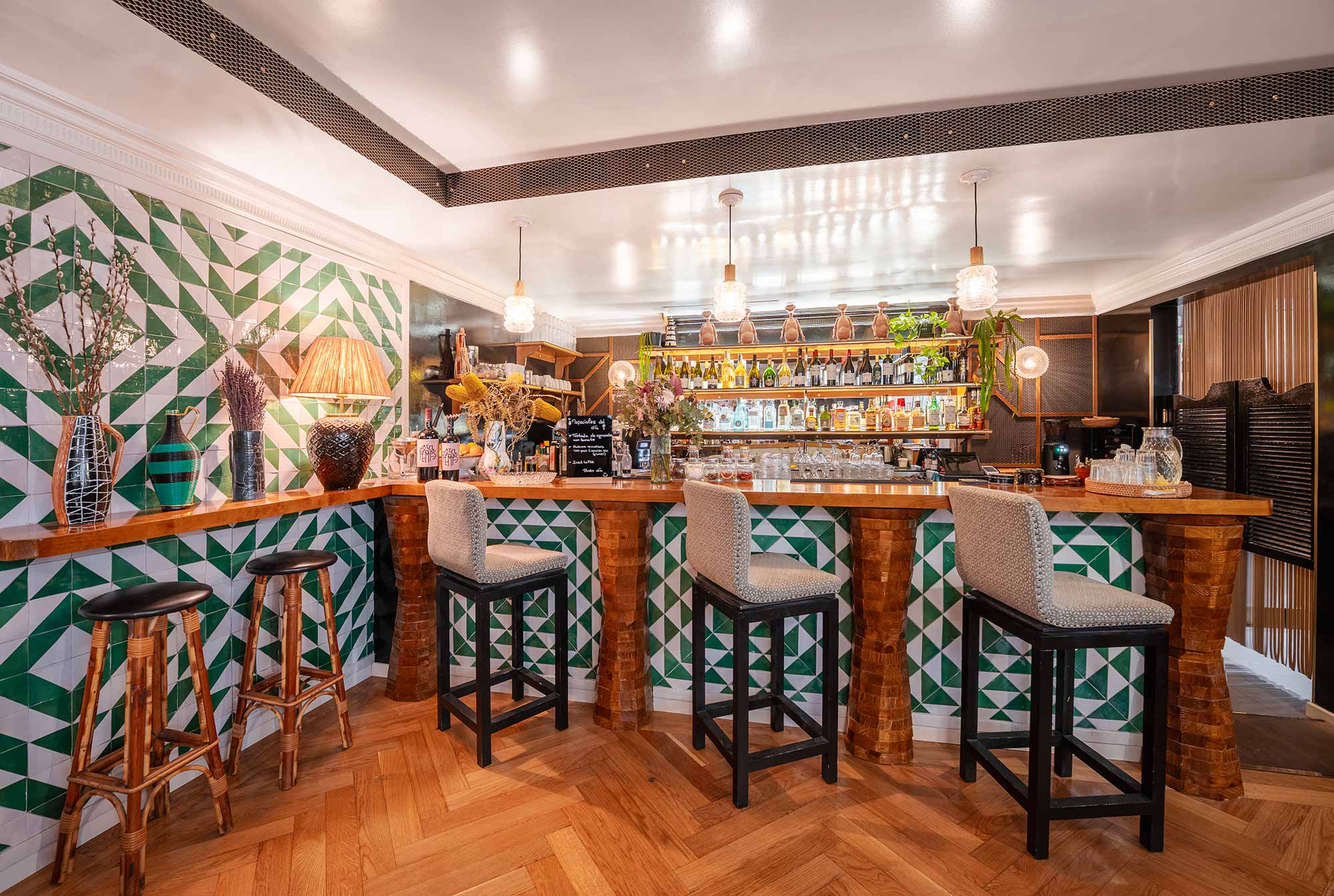 hotel-du-temps-restaurant-diner-bar